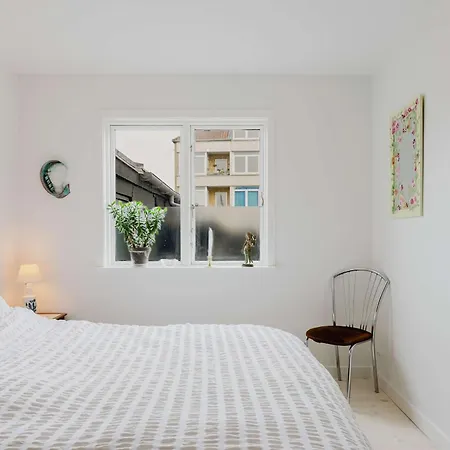 Lejlighed Cozy Modern Unit With Garden København